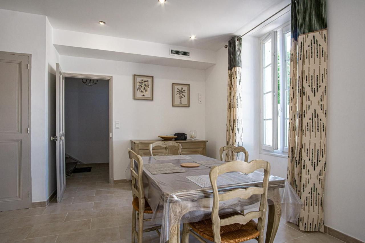 Maison Avec Jardin Proche Du Centre-Ville Isle-Sur-La-Sorgue リル・シュル・ラ・ソルギュ エクステリア 写真