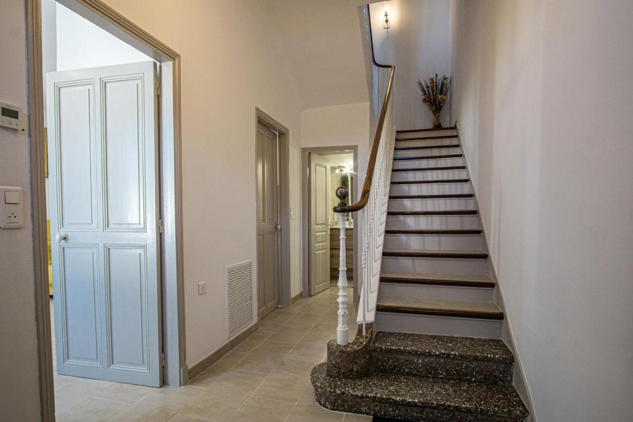Maison Avec Jardin Proche Du Centre-Ville Isle-Sur-La-Sorgue リル・シュル・ラ・ソルギュ エクステリア 写真
