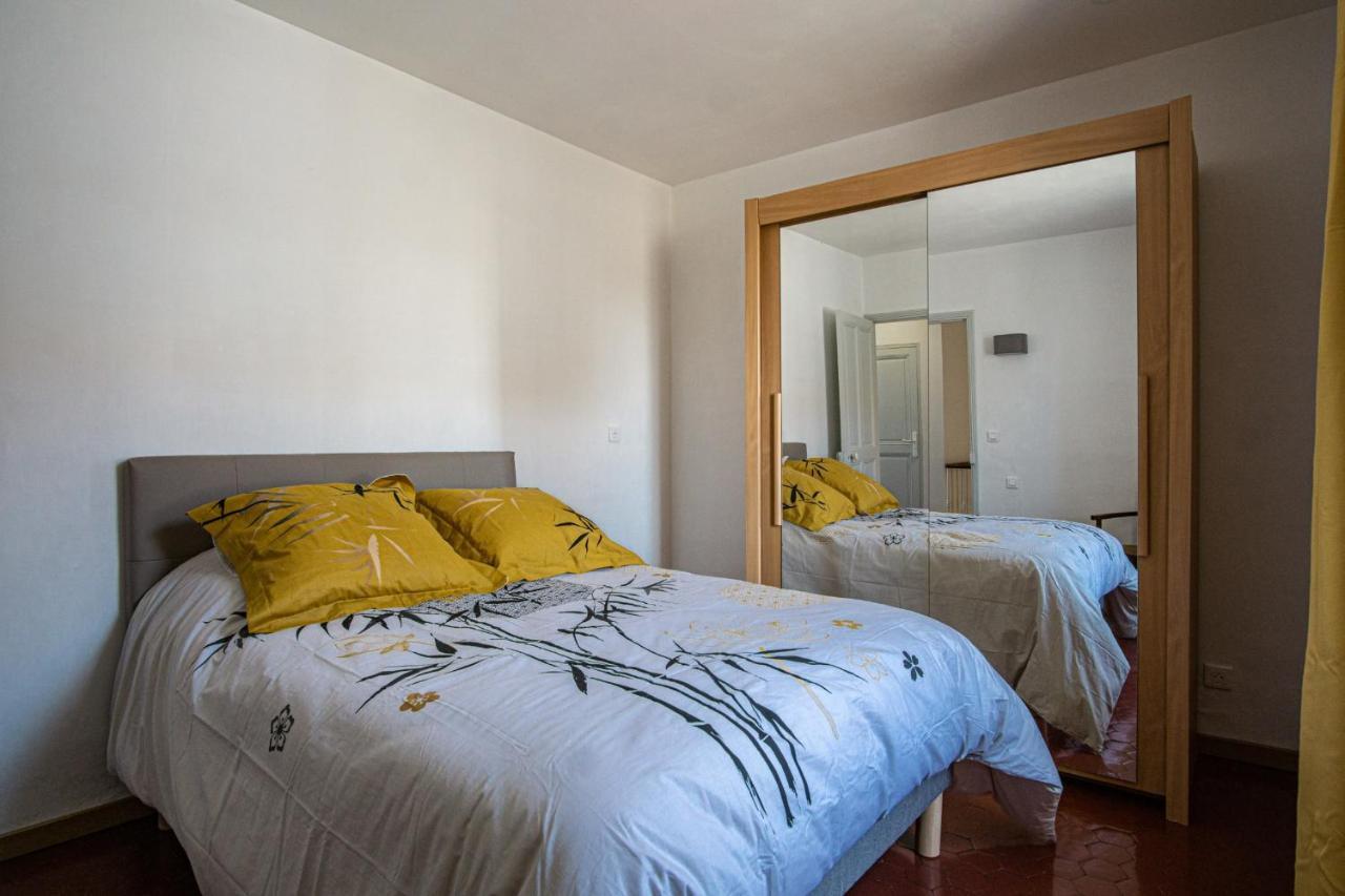 Maison Avec Jardin Proche Du Centre-Ville Isle-Sur-La-Sorgue リル・シュル・ラ・ソルギュ エクステリア 写真